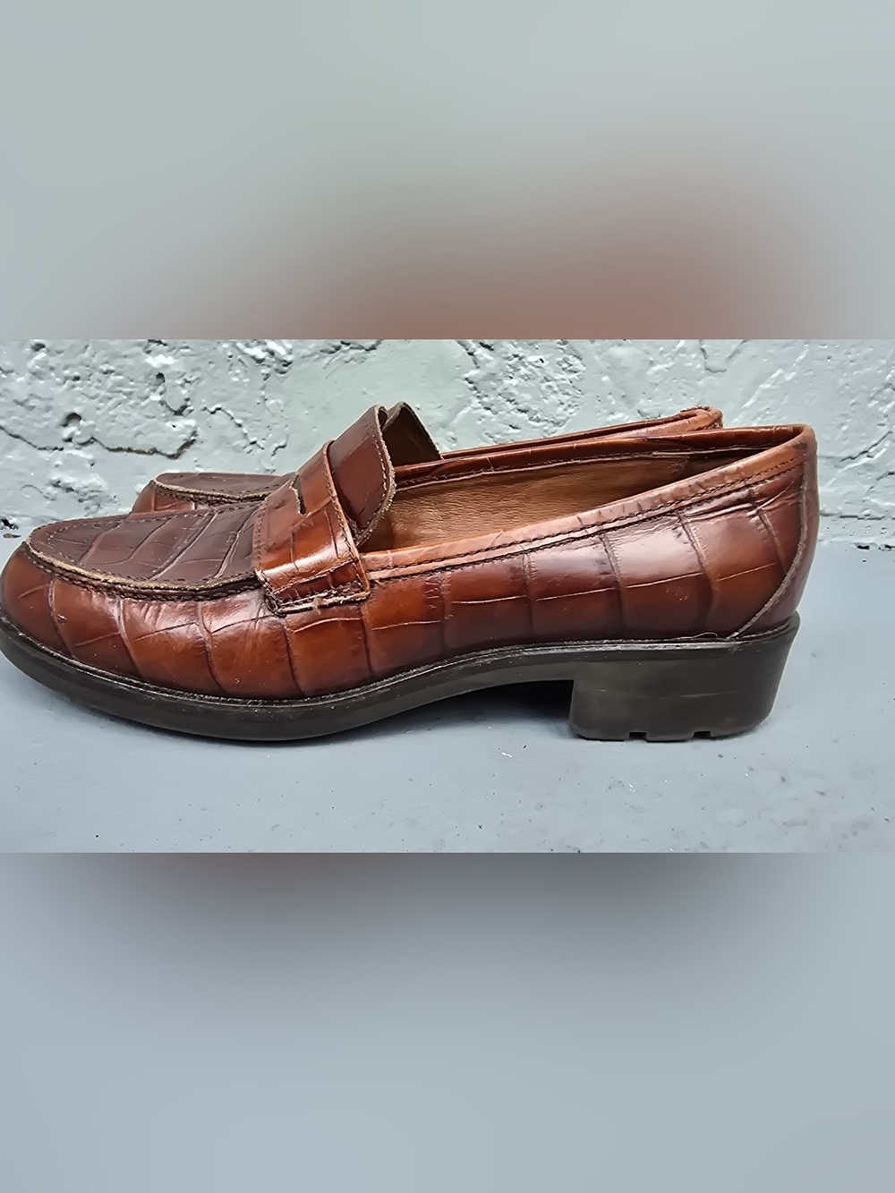 Women’s Croc-Embossed Leather Penny Loafers in Cognac Brown Size 7M